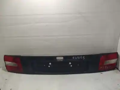 Recambio de automóvil de segunda mano de PILOTO TRASERO CENTRAL para VOLVO B.M. V40 RANCHERA FAMILIAR (645) 1.6 referencias OEM IAM 30632612  