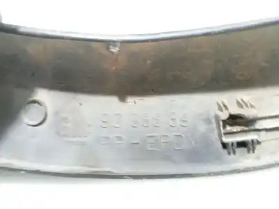 Peça sobressalente para automóvel em segunda mão molduras frontais por opel corsa b (s93) 1.7 d (f08, f68, m68) referências oem iam 90477209  90388697