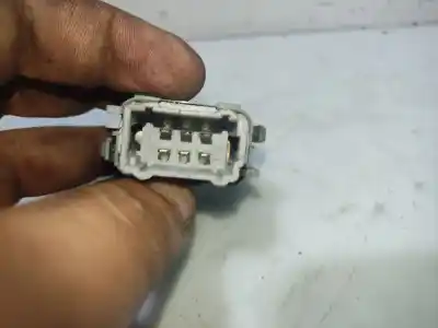 Second-hand car spare part right front power window switch for renault scénic ii (jm0/1_) 1.9 dci (jm0g, jm12, jm1g, jm2c) oem iam references 315027a  