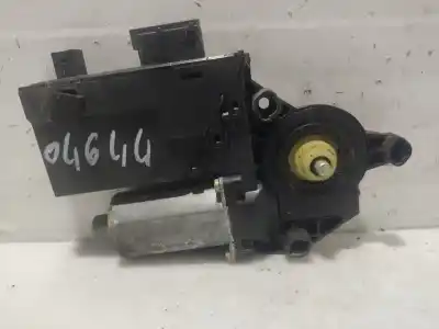 Pezzo di ricambio per auto di seconda mano motore alzacristalli anteriore destro per peugeot 307 break / sw (s1) 2.0 hdi cat riferimenti oem iam 9634457580 0130821767 990830101