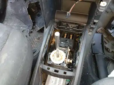 Автозапчастина б/у передач для PEUGEOT 207/207+ (WA_, WC_) 1.4 HDI Посилання на OEM IAM 2400CN  