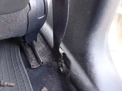 Автозапчастина б/у передній правий ремін безпеки для peugeot 207/207+ (wa_, wc_) 1.4 hdi посилання на oem iam 8975ca  