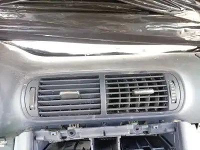Second-hand car spare part air vent for audi a3 (8l1) 1.9 tdi oem iam references 8l1820951
