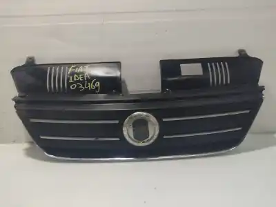 Автозапчасти б/у передняя решетка радиатора за fiat idea (135) 1.4 ссылки oem iam 735365526