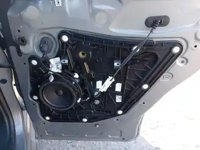 Peça sobressalente para automóvel em segunda mão elevador de vidros traseiro direito por ford kuga iii (dfk) 1.5 ecoboost referências oem iam 2454354