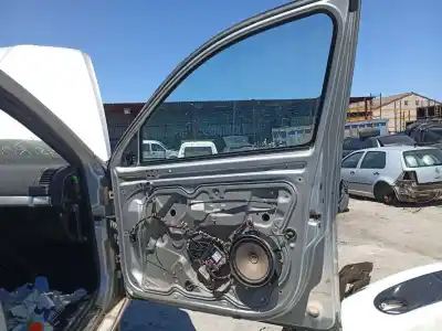 Автозапчасти б/у дверь передняя правая за skoda octavia ii combi (1z5) 2.0 tdi 4x4 ссылки oem iam 1z0831056   Автозапчасти б/у дверь передняя правая за skoda octavia ii combi (1z5) 2.0 tdi 4x4 ссылки oem iam 1z0831056