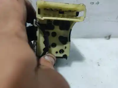 Second-hand car spare part windshiel wiper switch for renault megane i classic (la0/1_) 1.4 (la0e, la0v) oem iam references 7701049615  