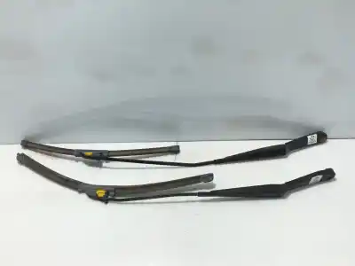 Peça sobressalente para automóvel em segunda mão HASTE DE ESCOVA DIANTEIRO ESQUERDO por VOLKSWAGEN POLO (9N_, 9A_)  Referências OEM IAM 6Q1955409  6Q1955410