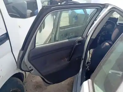 Peça sobressalente para automóvel em segunda mão elevador de vidros traseiro esquerdo por volkswagen polo (9n_, 9a_) 1.2 referências oem iam 6q4839461d
