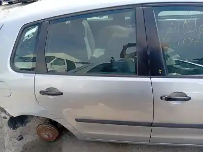 Peça sobressalente para automóvel em segunda mão porta do automóvel traseira direita por volkswagen polo (9n_, 9a_) 1.2 referências oem iam 6q6833056h