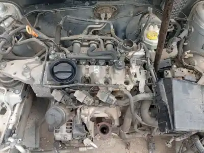 Pezzo di ricambio per auto di seconda mano MOTORE COMPLETO per VOLKSWAGEN POLO (9N_, 9A_)  Riferimenti OEM IAM AWY  
