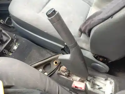 Peça sobressalente para automóvel em segunda mão alavanca de travão de mão por volkswagen polo (9n_, 9a_) 1.2 referências oem iam 6q0711303k