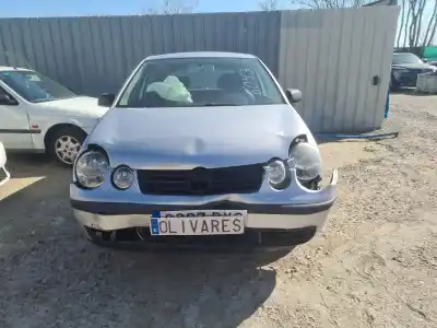 Peça sobressalente para automóvel em segunda mão cinto de segurança traseiro direito por volkswagen polo (9n_, 9a_) 1.2 referências oem iam 6q0857806a