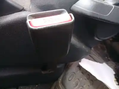 Автозапчасти б/у крюк для ремня передний правый за citroen c4 grand picasso i (ua_) 1.6 hdi ссылки oem iam 8975q2  