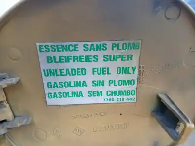 Автозапчастина б/у зовнішній пливний колпак для renault megane i coach (da0/1_) 1.6 16v (da0b, da04, da11) посилання на oem iam 7700418442  