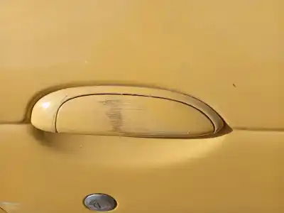 Автозапчастина б/у зовнішня ручка передня прав для renault megane i coach (da0/1_) 1.6 16v (da0b, da04, da11) посилання на oem iam 7700433076