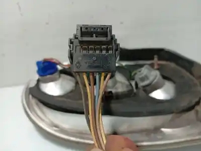 Автозапчасти б/у правый задний фонарь за renault megane i coach (da0/1_) 1.6 16v (da0b, da04, da11) ссылки oem iam 7701040606 3rg00370201 / 3rg00370202 7701040608