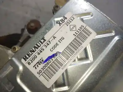 Автозапчастина б/у рульва колонка для renault megane ii sedán (lm0/1_) 1.6 16v (lm1r, lm0c) посилання на oem iam 8200738088  