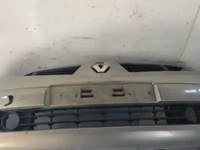 Автозапчастина б/у передній бампер для renault megane ii sedán (lm0/1_) 1.6 16v (lm1r, lm0c) посилання на oem iam 620226236r  