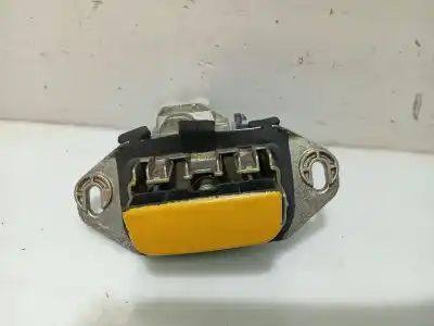 Second-hand car spare part TAILGATE BACK DOOR HANDLE for OTRAS MARCAS MEGANE I COACH (DA0/1_)  OEM IAM references 7700427088  
