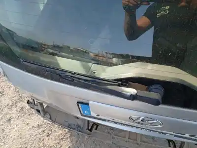 Second-hand car spare part rear windshield wiper arm for hyundai getz (tb) 1.1 oem iam references 9881117000