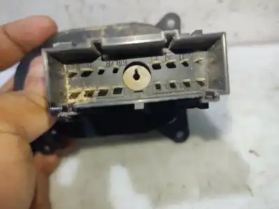 Peça sobressalente para automóvel em segunda mão comutador de luzes por ford transit mod. 2000 combi 2.0 tde cat referências oem iam 4m5t13a094ea  