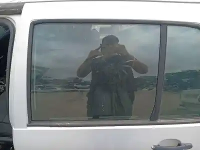 Peça sobressalente para automóvel em segunda mão vidro traseiro esquerdo por volkswagen golf iv (1j1) 1.9 tdi 4motion referências oem iam 1j6845025k