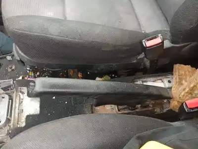 Pezzo di ricambio per auto di seconda mano LEVA DEL FRENO A MANO per VOLKSWAGEN GOLF IV (1J1)  Riferimenti OEM IAM 1J0711303AC  