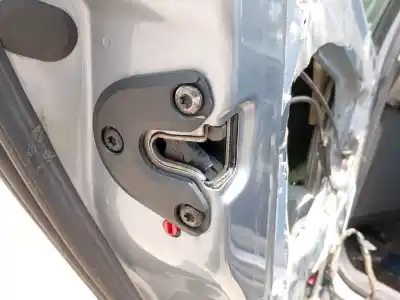 Second-hand car spare part rear left door lock for opel vectra c (z02) 1.9 cdti (f69) oem iam references 13210762