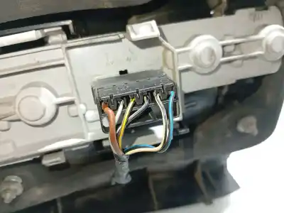 Second-hand car spare part left tailgate light for opel vectra c (z02) 1.9 cdti (f69) oem iam references 93174903  
