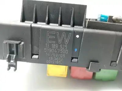 Second-hand car spare part fuse box unit for opel vectra c (z02) 1.9 cdti (f69) oem iam references 13189925 519047500 00121852