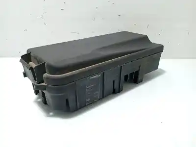 Second-hand car spare part fuse box unit for opel vectra c (z02) 1.9 cdti (f69) oem iam references 13198102