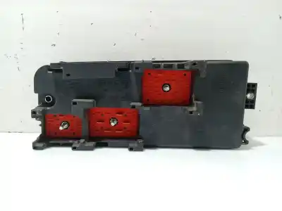 Second-hand car spare part fuse box unit for opel vectra c (z02) 1.9 cdti (f69) oem iam references 13198102 519131007 00104268