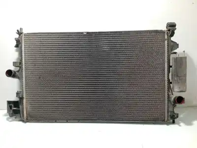 Pezzo di ricambio per auto di seconda mano radiatore d acqua per opel vectra c (z02) 1.9 cdti (f69) riferimenti oem iam 24418343