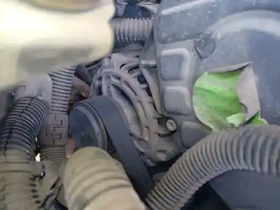 Second-hand car spare part alternator for opel vectra c (z02) 1.9 cdti (f69) oem iam references 95520873