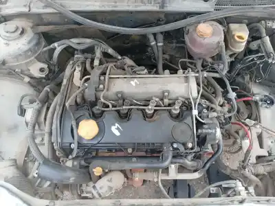 Second-hand car spare part oil pump for opel vectra c (z02) 1.9 cdti (f69) oem iam references 55215401