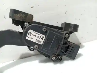Second-hand car spare part accelerator pedal for opel vectra c (z02) 1.9 cdti (f69) oem iam references 9186724 6pv00832200 