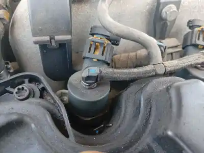 Second-hand car spare part injector for opel vectra c (z02) 1.9 cdti (f69) oem iam references 93186428