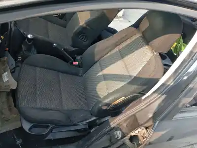 Second-hand car spare part left front seat for peugeot 307 sw (3h) 1.6 hdi 90 oem iam references 6092adi