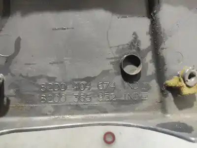 Автозапчастина б/у крішка двигуна для renault scénic ii (jm0/1_) 1.5 dci (jm0f) посилання на oem iam 8200404674  