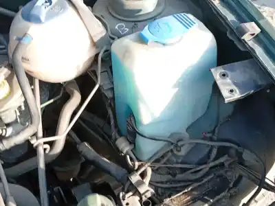 Second-hand car spare part windscreen washer bottle for seat cordoba vario (6k5) 1.6 i oem iam references 6k0955453j