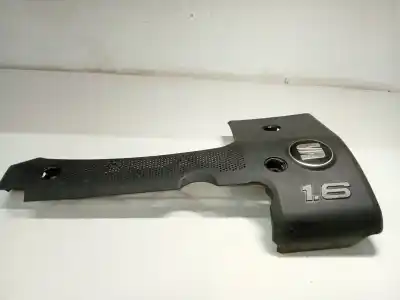Автозапчастина б/у крішка двигуна для seat cordoba vario (6k5) 1.6 i посилання на oem iam 032103935a  