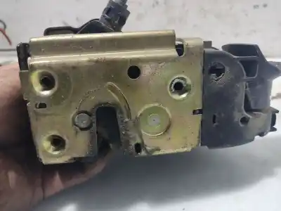 Second-hand car spare part left front door lock for renault scénic ii (jm0/1_) 1.5 dci (jm0f) oem iam references 8200119122  