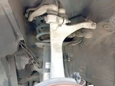 Автозапчасти б/у передняя левая кулачка за audi a6 c5 avant (4b5) 2.5 tdi ссылки oem iam 8d0407257am  