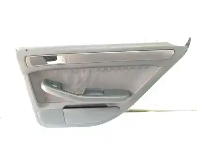 Pezzo di ricambio per auto di seconda mano rivestimento porta posteriore destro per audi a6 c5 avant (4b5) 2.5 tdi riferimenti oem iam 4b0867306  