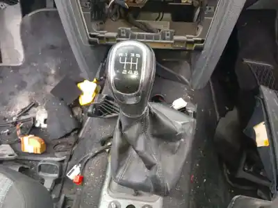Автозапчасти б/у рычаг переключения передач за skoda superb ii (3t4) 2.0 tdi ссылки oem iam 1k0711046q 3t0711113 3t0711266 / 3t0711265