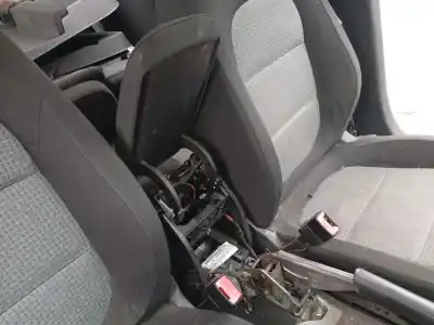 Автозапчасти б/у центральная консоль за skoda superb ii (3t4) 2.0 tdi ссылки oem iam 3t0864207b  
