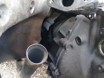 Автозапчастина б/у коробка передач для mercedes-benz 124 sedán (w124) 200 d (124.120) посилання на oem iam 124260000180  
