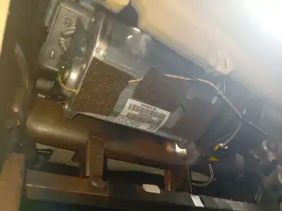 Peça sobressalente para automóvel em segunda mão  por BMW 3 (E90)  Referências OEM IAM 72129202806  39705929206U