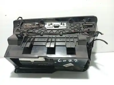 Second-hand car spare part glove compartment for bmw 3 (e90) 320 d oem iam references 51169110539 51167075479 51167120408